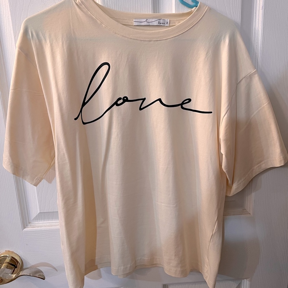 By Egreis Love Shirt